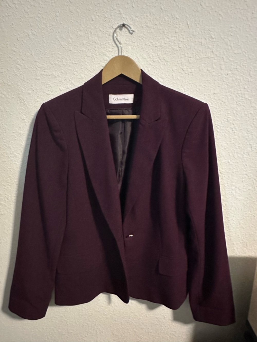 Calvin Klein Women's Deep Plum Single-Button Blazer